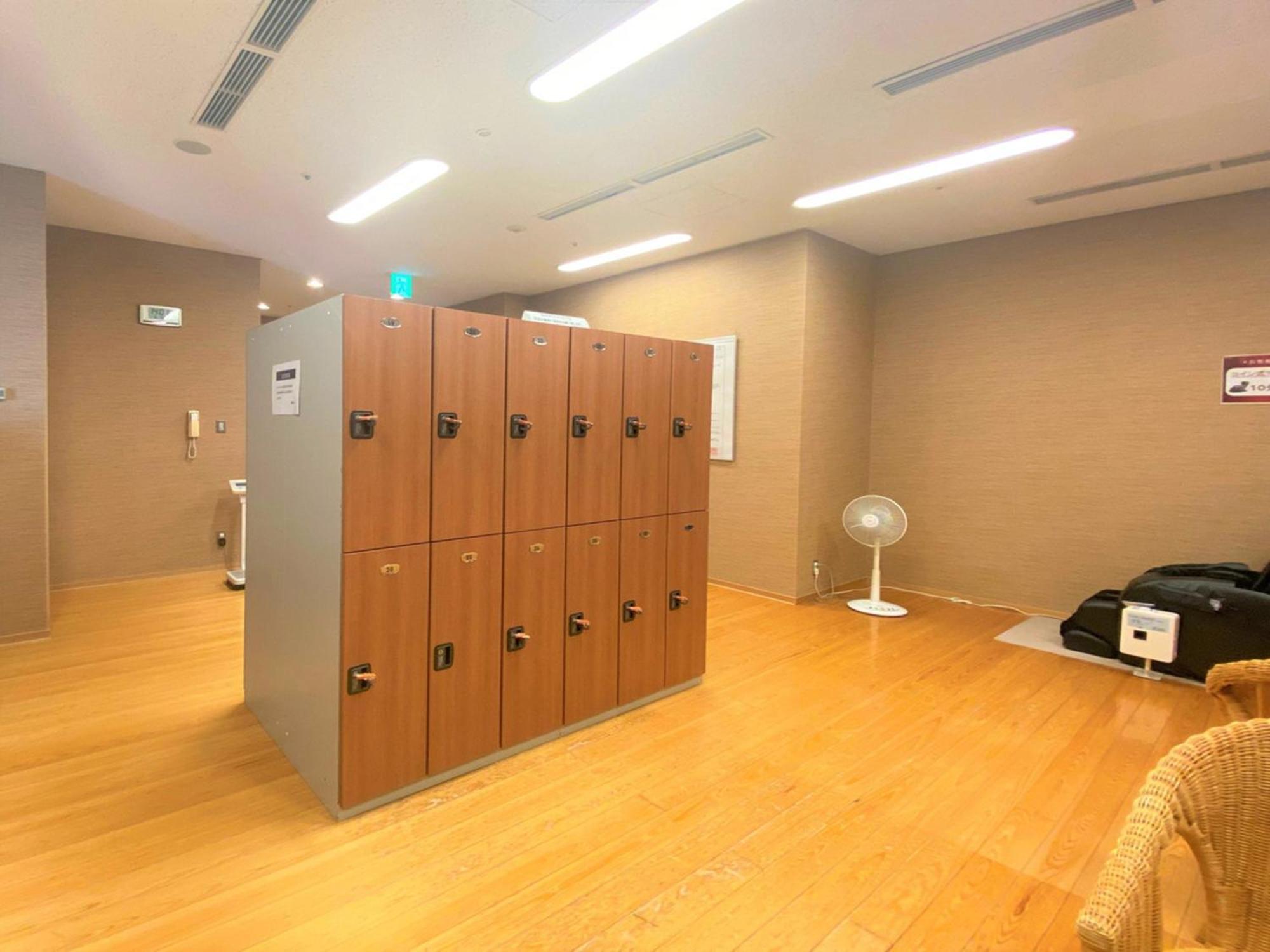 Sapporo Prince Hotel Exterior photo Locker room